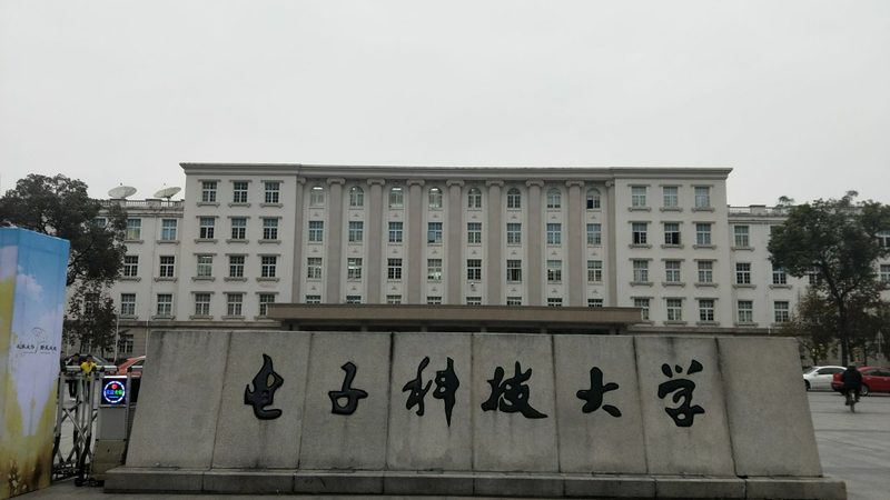 汽车继电器：批发价格背后的技术考量