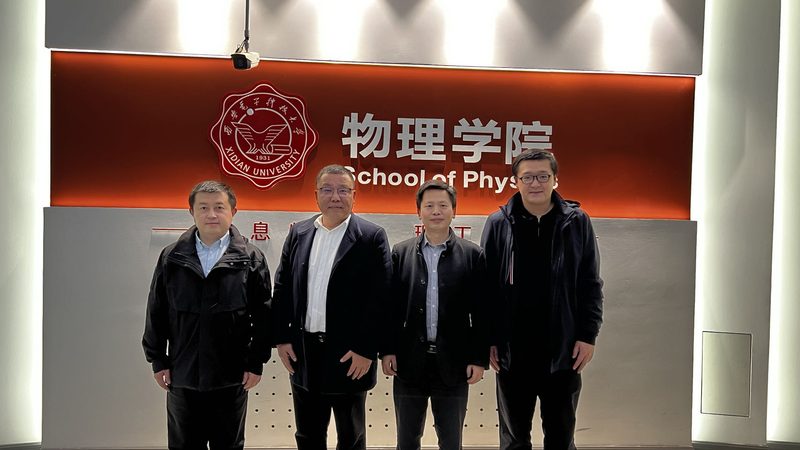 三极管引脚图解读：放大电路中的关键角色**